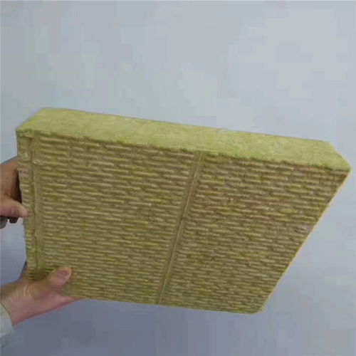 泰州海陵A級(jí)不燃巖棉板 巖棉制品的生產(chǎn)與應(yīng)用解析